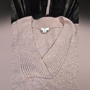 J.Jill Women's Soft Pink V-Neck Sweater Size Large | Half Sleeve Lightweight‎